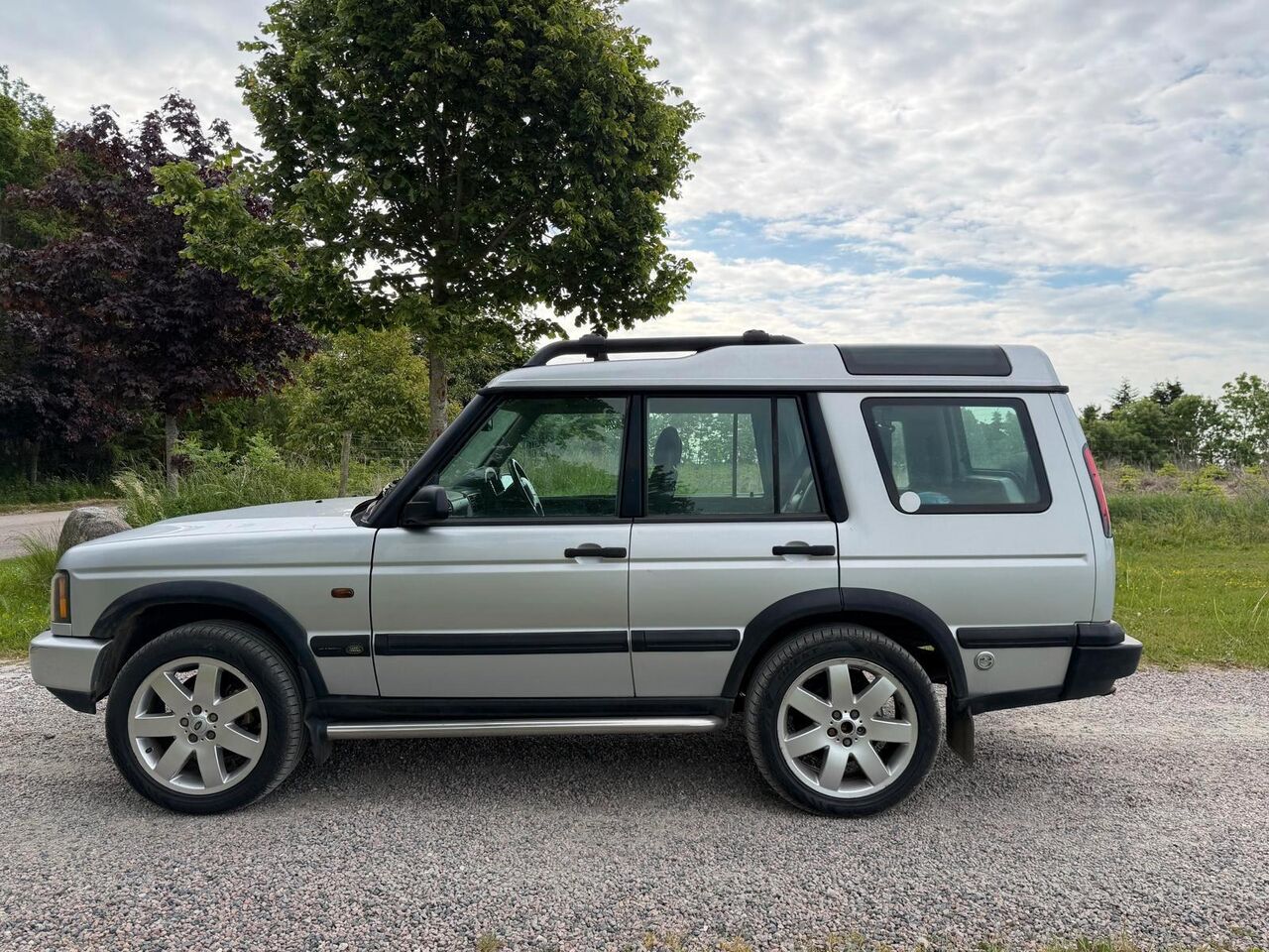 Land Rover Discovery 2 V8 *7 Seats* All Wheel Drive - Внедорожник: фото 2 Land Rover Discovery 2 V8 *7 Seats* All Wheel Drive - Внедорожник: фото 2