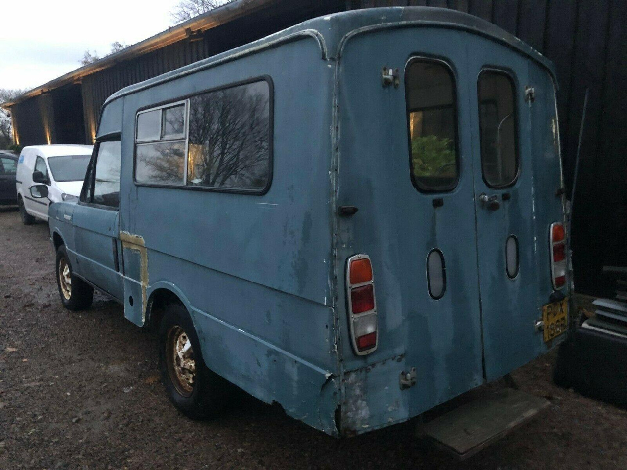 Land Rover Range Rover Classic Ambulance V8 *2900 brutto* Land Rover Range Rover Classic Ambulance V8 *2900 brutto* - Машина скорой помощи: фото 2 Land Rover Range Rover Classic Ambulance V8 *2900 brutto* Land Rover Range Rover Classic Ambulance V8 *2900 brutto* - Машина скорой помощи: фото 2