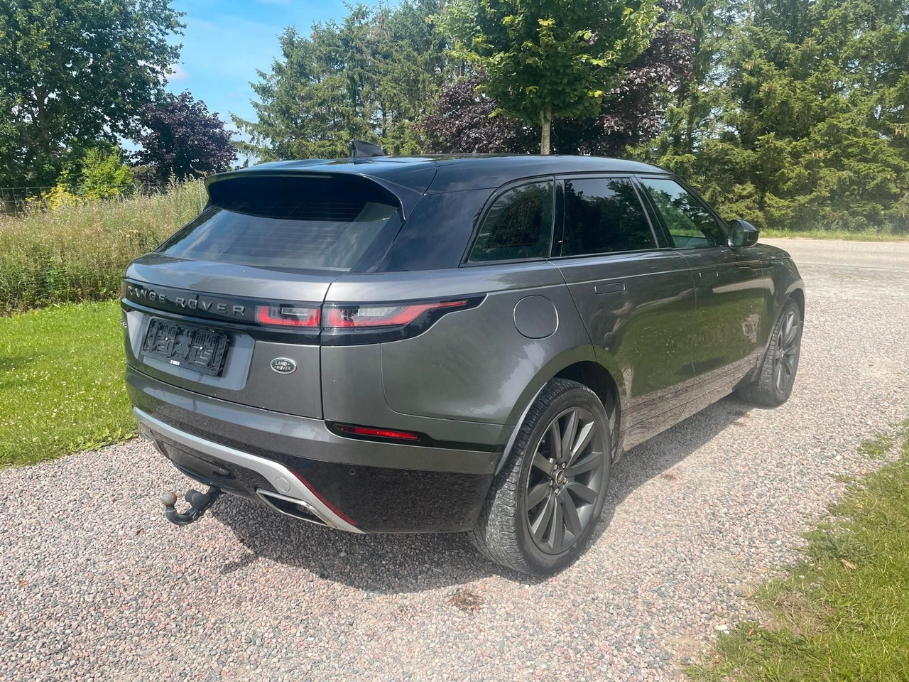 Land Rover Range Rover Velar R-Dynamic 3.0D 4WD Land Rover Velar R-Dynamic 3.0D 4WD *LKW zullasung: 2 sitze - Внедорожник: фото 5 Land Rover Range Rover Velar R-Dynamic 3.0D 4WD Land Rover Velar R-Dynamic 3.0D 4WD *LKW zullasung: 2 sitze - Внедорожник: фото 5