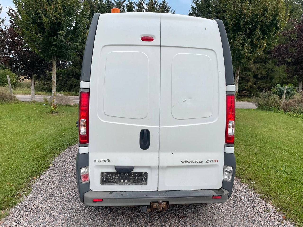 Opel Vivaro 2.0 CDTI L2H2 - Легковой фургон: фото 4 Opel Vivaro 2.0 CDTI L2H2 - Легковой фургон: фото 4