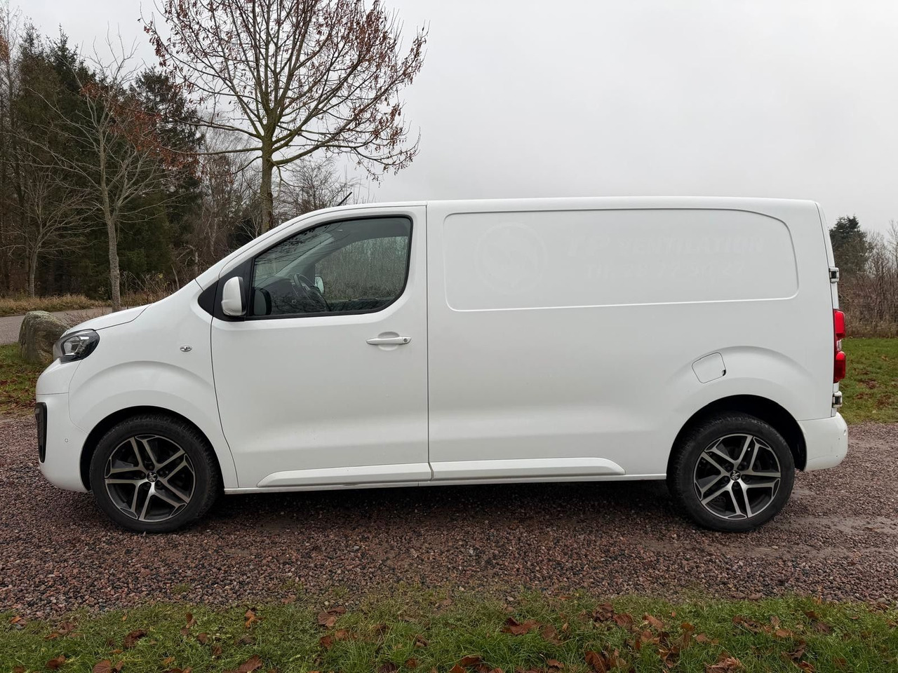 Peugeot Expert Kasten Premium L2 - Легковой фургон: фото 2 Peugeot Expert Kasten Premium L2 - Легковой фургон: фото 2