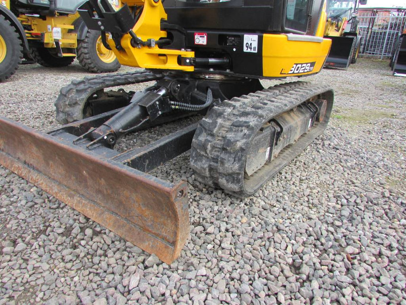 JCB 8029 CTS Minibagger 28.500 EUR - Мини-экскаватор: фото 3 JCB 8029 CTS Minibagger 28.500 EUR - Мини-экскаватор: фото 3
