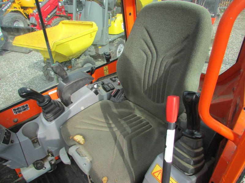 Kubota U 27-4 Minibagger 21.000 EUR - Мини-экскаватор: фото 5 Kubota U 27-4 Minibagger 21.000 EUR - Мини-экскаватор: фото 5