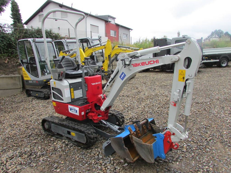 Takeuchi TB 210 R Minibagger 18.000 EUR - Мини-экскаватор: фото 4 Takeuchi TB 210 R Minibagger 18.000 EUR - Мини-экскаватор: фото 4
