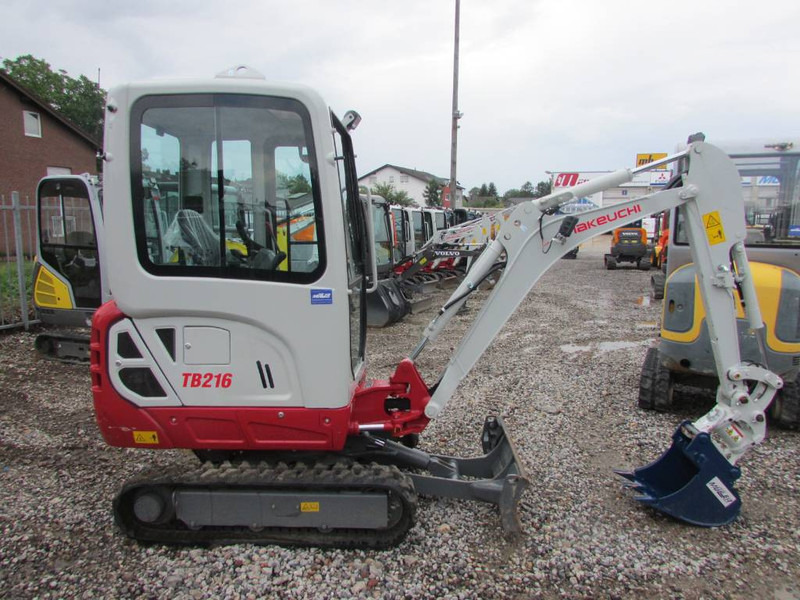 Takeuchi TB 216 V3 Minibagger 25.500 EUR - Мини-экскаватор: фото 4 Takeuchi TB 216 V3 Minibagger 25.500 EUR - Мини-экскаватор: фото 4