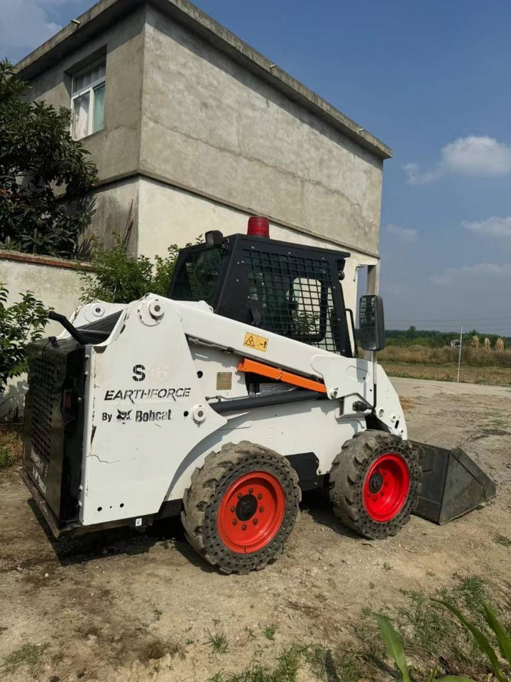 BOBCAT S16 - Мини-погрузчик с бортовым поворотом: фото 4 BOBCAT S16 - Мини-погрузчик с бортовым поворотом: фото 4