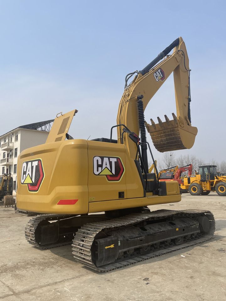 CATERPILLAR 323GC - Гусеничный экскаватор: фото 3 CATERPILLAR 323GC - Гусеничный экскаватор: фото 3