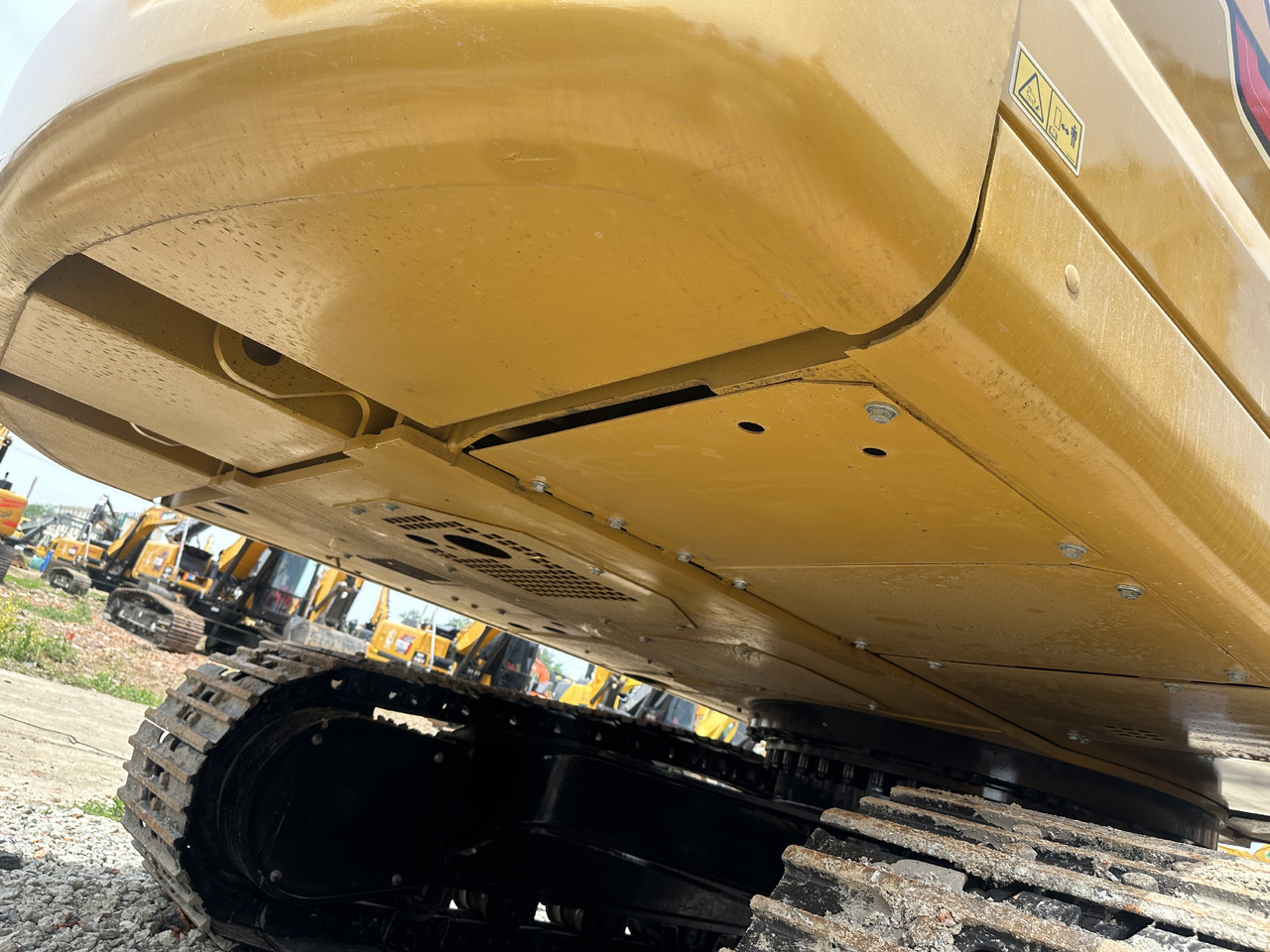 CATERPILLAR 330GC - Гусеничный экскаватор: фото 3 CATERPILLAR 330GC - Гусеничный экскаватор: фото 3