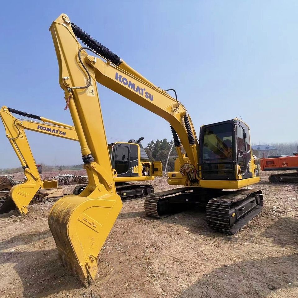 KOMATSU PC120-8 - Гусеничный экскаватор: фото 3 KOMATSU PC120-8 - Гусеничный экскаватор: фото 3