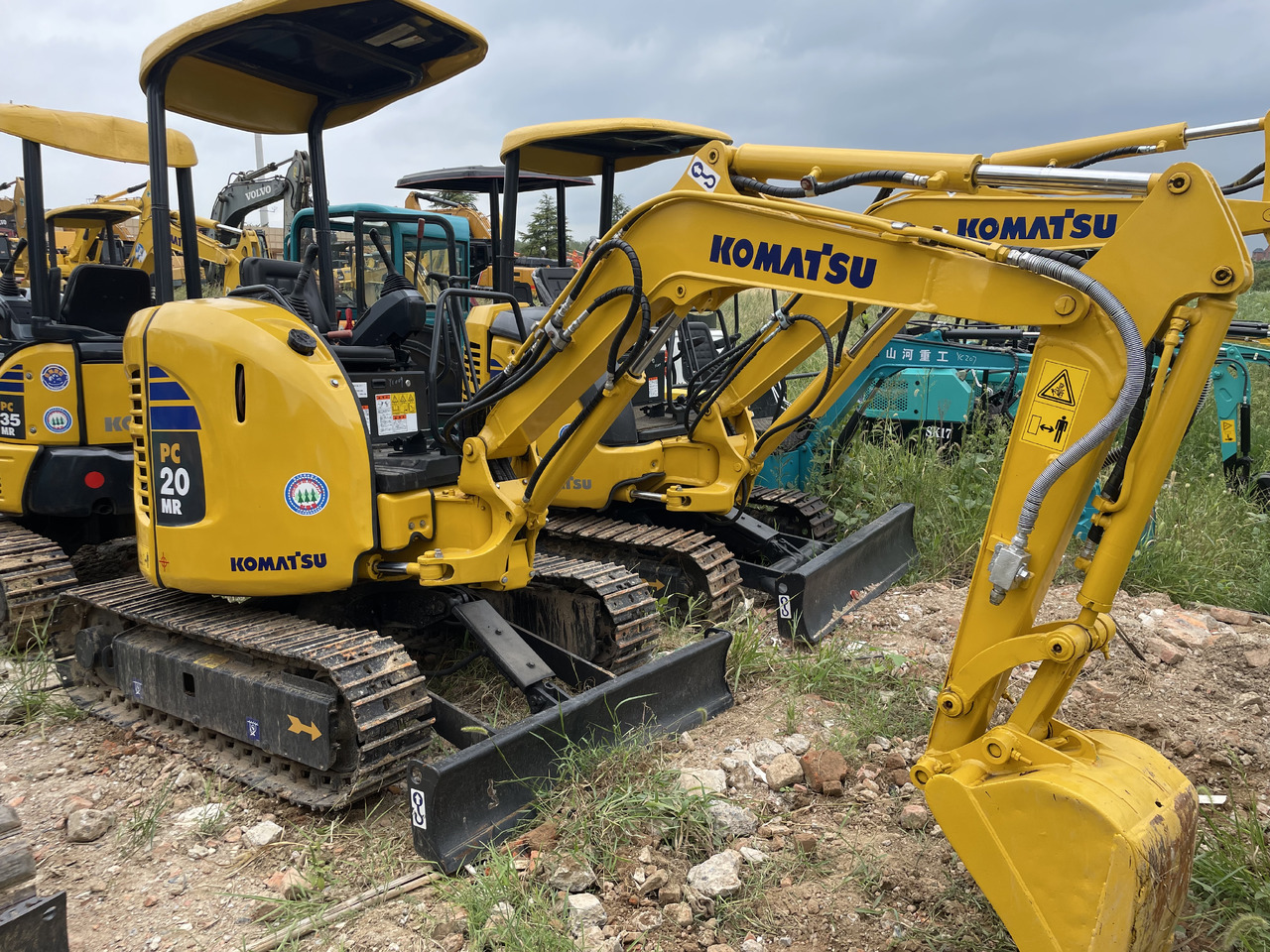 KOMATSU PC20MR-3 - Мини-экскаватор: фото 1 KOMATSU PC20MR-3 - Мини-экскаватор: фото 1