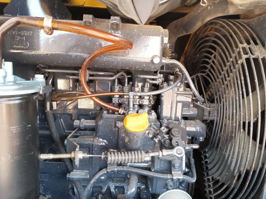 Мини-экскаватор KOMATSU PC56-3: фото 7