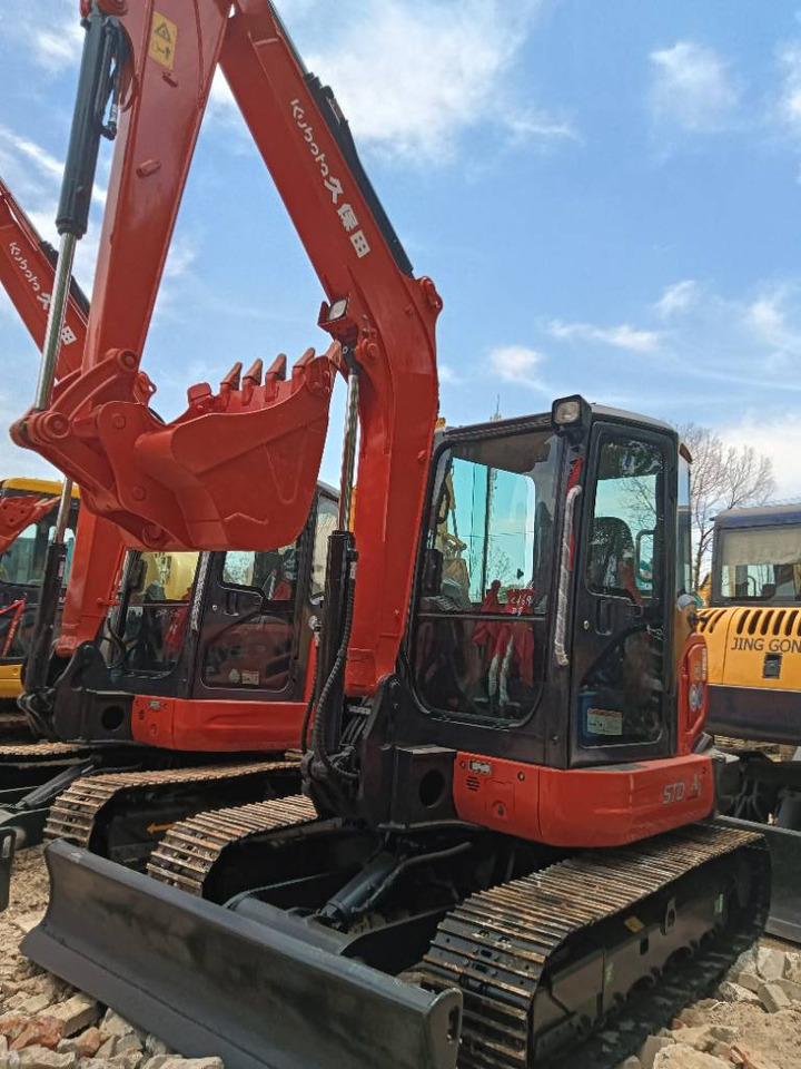 KUBOTA KX 165 - Гусеничный экскаватор: фото 3 KUBOTA KX 165 - Гусеничный экскаватор: фото 3