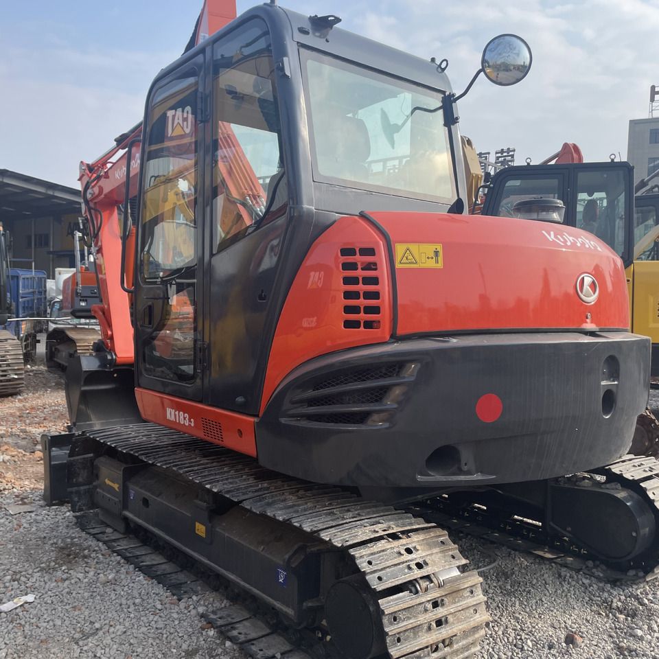 KUBOTA KX 183-3 - Мини-экскаватор: фото 2 KUBOTA KX 183-3 - Мини-экскаватор: фото 2