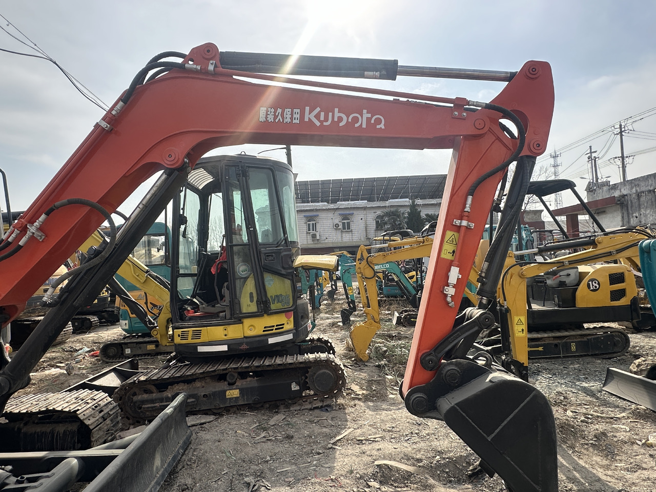 KUBOTA U35-5 - Мини-экскаватор: фото 3 KUBOTA U35-5 - Мини-экскаватор: фото 3
