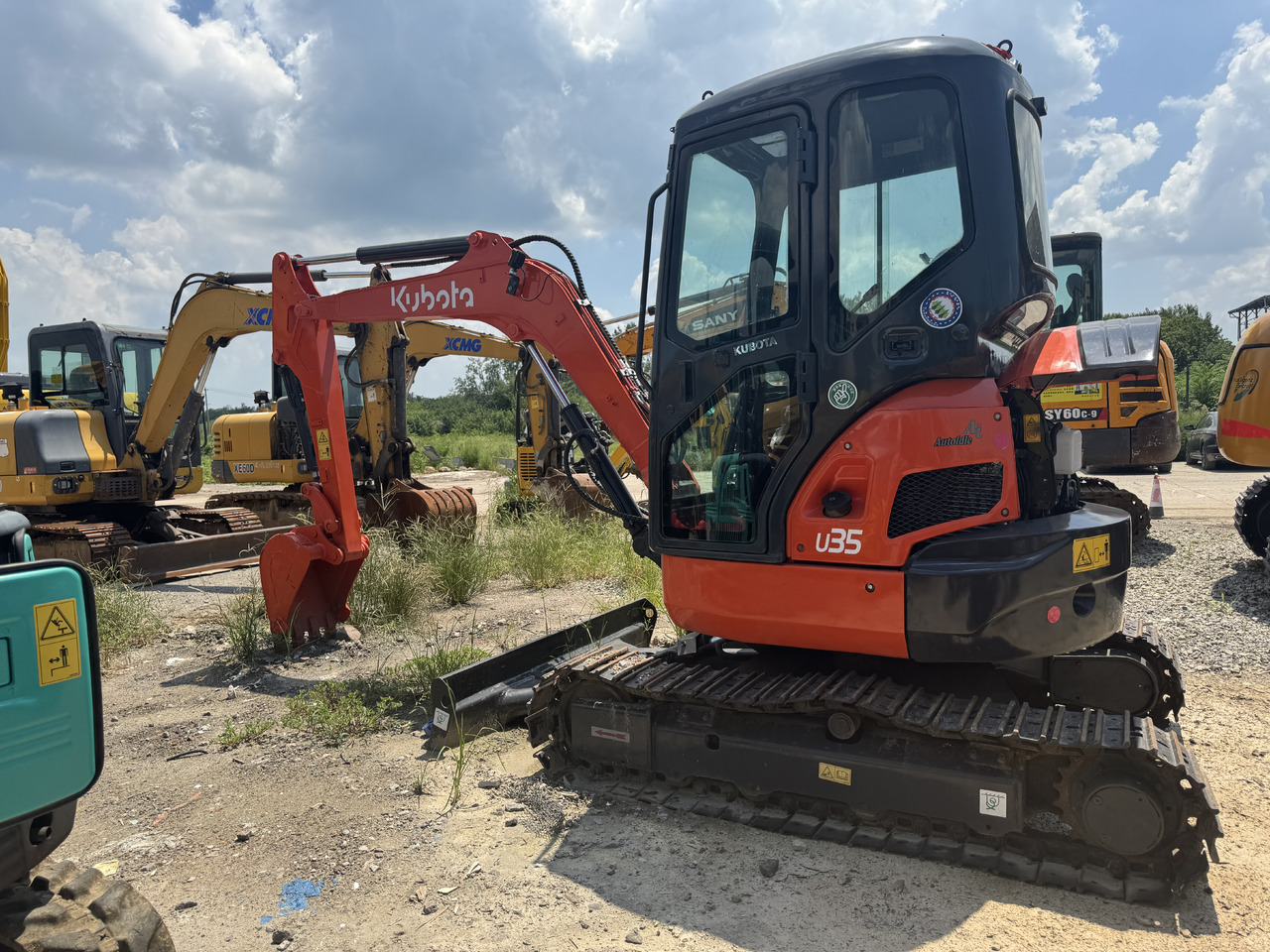KUBOTA U35-5 - Мини-экскаватор: фото 1 KUBOTA U35-5 - Мини-экскаватор: фото 1