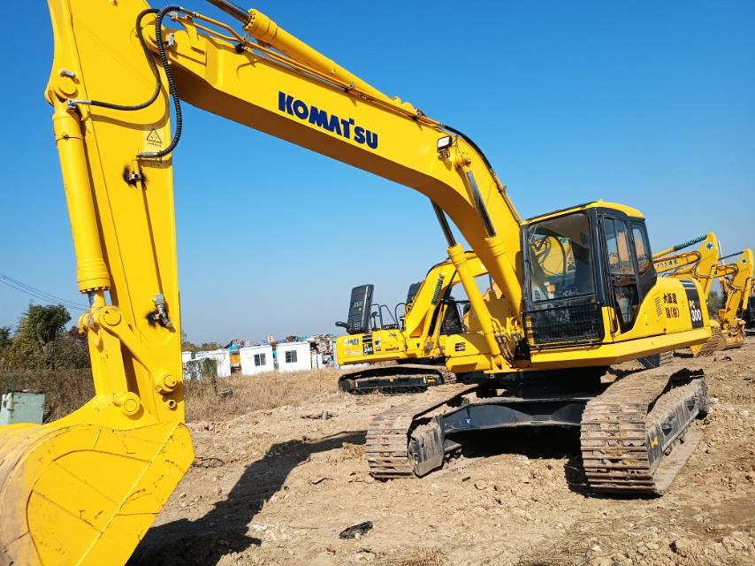 Komatsu PC 300 - Гусеничный экскаватор: фото 4 Komatsu PC 300 - Гусеничный экскаватор: фото 4