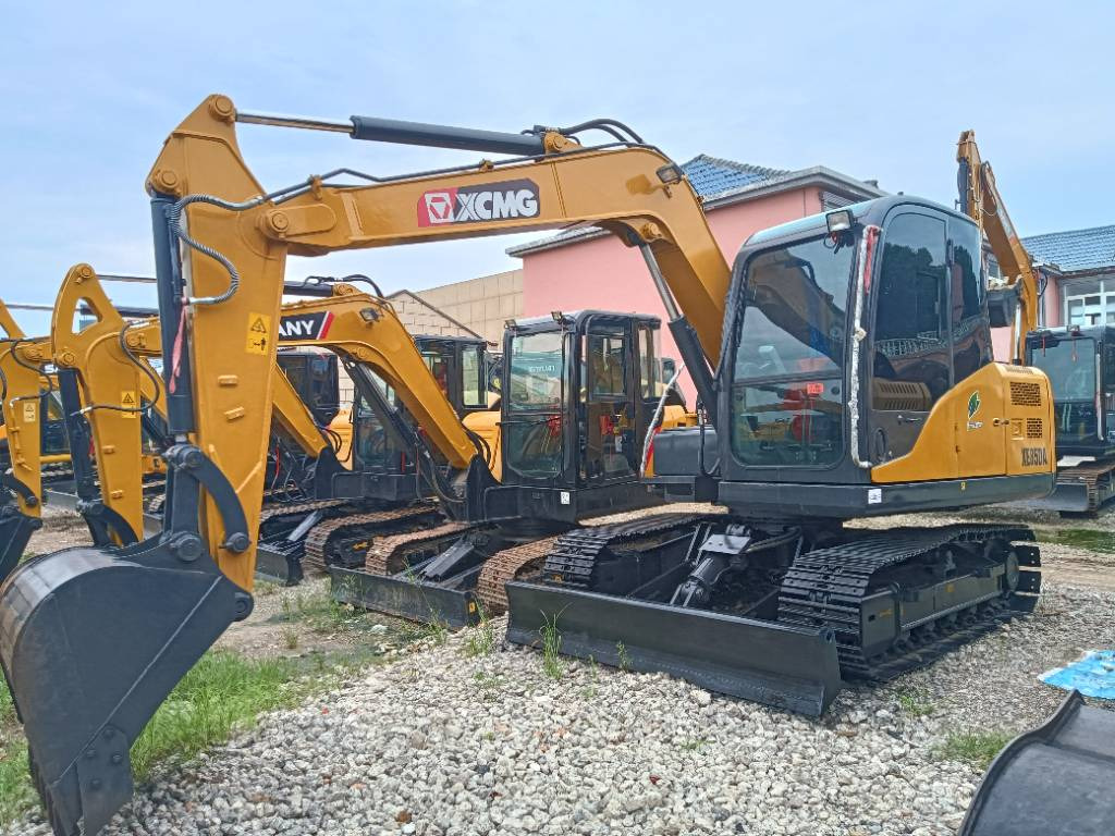 XCMG XE 85DA - Мини-экскаватор: фото 1 XCMG XE 85DA - Мини-экскаватор: фото 1