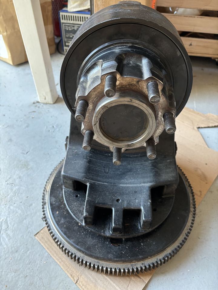 BT reductor hub 7586849 - Запчасти для Ричтраков: фото 1 BT reductor hub 7586849 - Запчасти для Ричтраков: фото 1