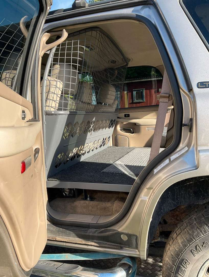 Внедорожник 2003 Chevrolet Tahoe: фото 13 Внедорожник 2003 Chevrolet Tahoe: фото 13