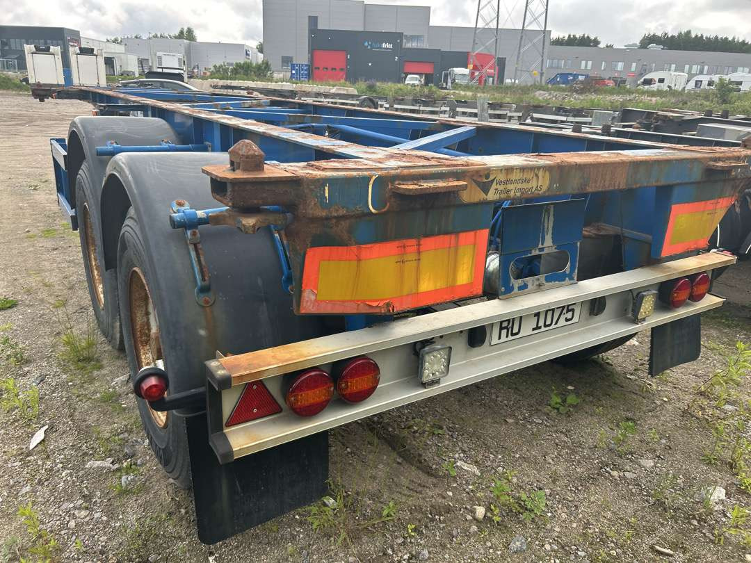 2004 Container-henger TURBO`HOET CONTAINERSEMITRAILER EU-godkjent - Полуприцеп-контейнеровоз/ Сменный кузов: фото 4 2004 Container-henger TURBO`HOET CONTAINERSEMITRAILER EU-godkjent - Полуприцеп-контейнеровоз/ Сменный кузов: фото 4