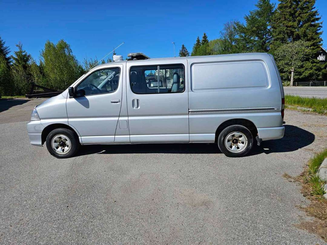 Легковой автомобиль 2009 Personbil Toyota Hiace 4 WD Lang type 9 seter EU-Godkjent: фото 6