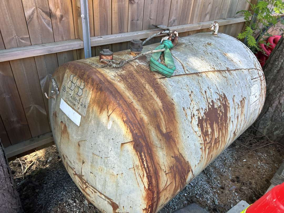 Diesel tank 1000 liter - Оборудование для мастерских: фото 2 Diesel tank 1000 liter - Оборудование для мастерских: фото 2