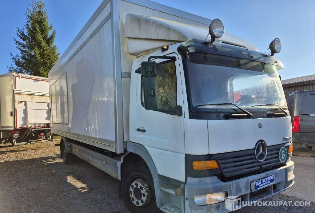 Mercedes-Benz Atego 1223 umpikori+pl nostin, 2003, 323 000 km, Forssa - Грузовик с закрытым кузовом: фото 2 Mercedes-Benz Atego 1223 umpikori+pl nostin, 2003, 323 000 km, Forssa - Грузовик с закрытым кузовом: фото 2