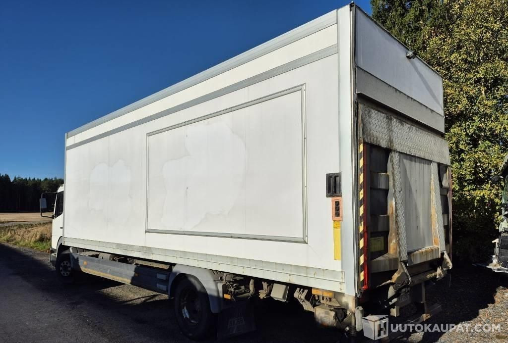 Mercedes-Benz Atego 1223 umpikori+pl nostin, 2003, 323 000 km, Forssa - Грузовик с закрытым кузовом: фото 4 Mercedes-Benz Atego 1223 umpikori+pl nostin, 2003, 323 000 km, Forssa - Грузовик с закрытым кузовом: фото 4