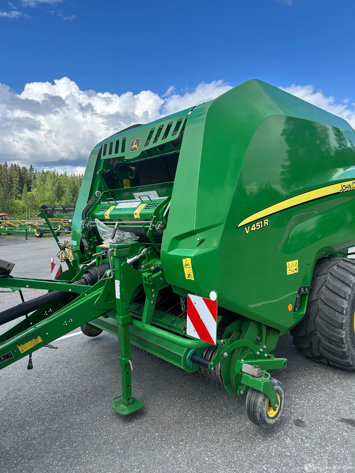 John Deere V451R, 2020, Lempäälä - Сельскохозяйственная техника: фото 1 John Deere V451R, 2020, Lempäälä - Сельскохозяйственная техника: фото 1