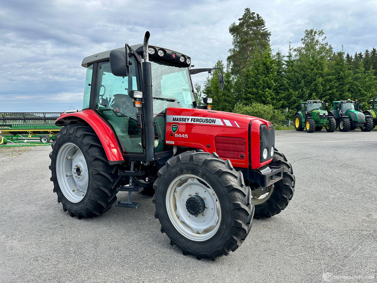 Massey Ferguson 5445, 2006, 4.4 l, HUOM TUNNIT VAIN 1 350 h, Lempäälä - Сельскохозяйственная техника: фото 2 Massey Ferguson 5445, 2006, 4.4 l, HUOM TUNNIT VAIN 1 350 h, Lempäälä - Сельскохозяйственная техника: фото 2