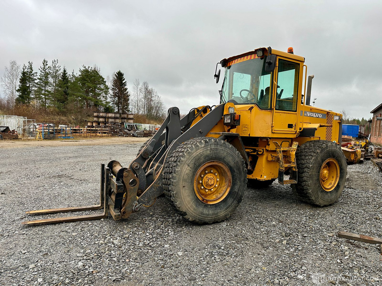 Volvo L70D, 2001, Diesel, 25 788 h, Kurikka - Колёсный погрузчик: фото 1 Volvo L70D, 2001, Diesel, 25 788 h, Kurikka - Колёсный погрузчик: фото 1