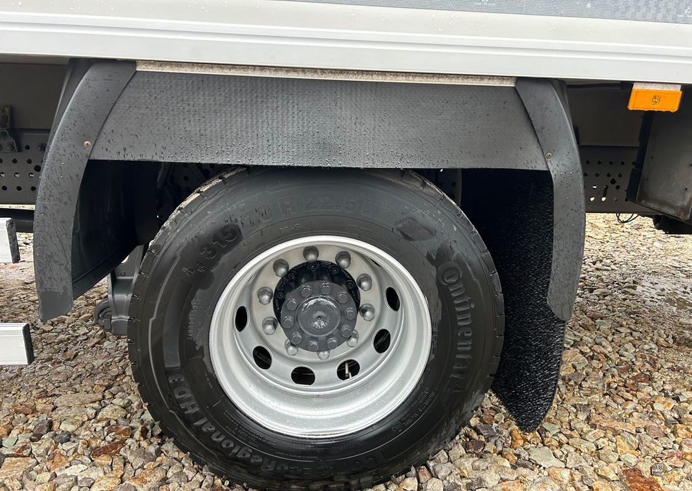 Рефрижератор Mercedes-Benz Antos 1824 CARRIER SUPRA 1150 DRZWI + winda i drzwi boczne / 7.7m / z Holandii / KLIMA LEKKI / Axor man Tgm T1000-R THERMO King: фото 9 Рефрижератор Mercedes-Benz Antos 1824 CARRIER SUPRA 1150 DRZWI + winda i drzwi boczne / 7.7m / z Holandii / KLIMA LEKKI / Axor man Tgm T1000-R THERMO King: фото 9