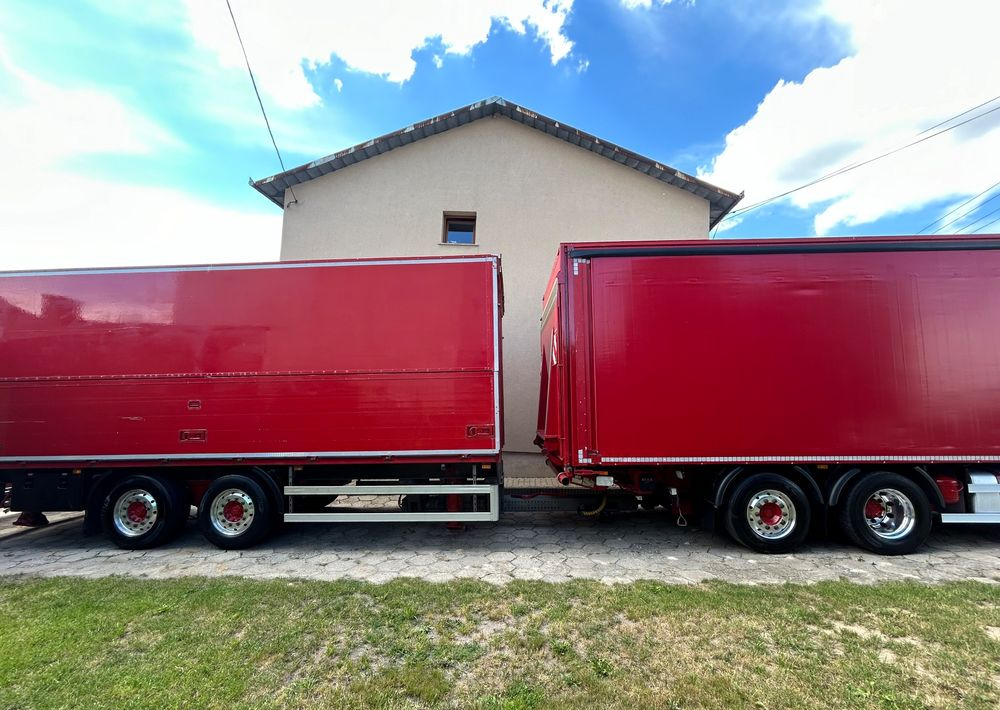 Schmitz Cargobull 7.7m OCYNK OSIE MERCEDES ALUFELGI KONTENER TANDEM NAPOJÓWKA OTWIERANY BOK DO NAPOJÓW STAN BDB - Прицеп-фургон: фото 2 Schmitz Cargobull 7.7m OCYNK OSIE MERCEDES ALUFELGI KONTENER TANDEM NAPOJÓWKA OTWIERANY BOK DO NAPOJÓW STAN BDB - Прицеп-фургон: фото 2