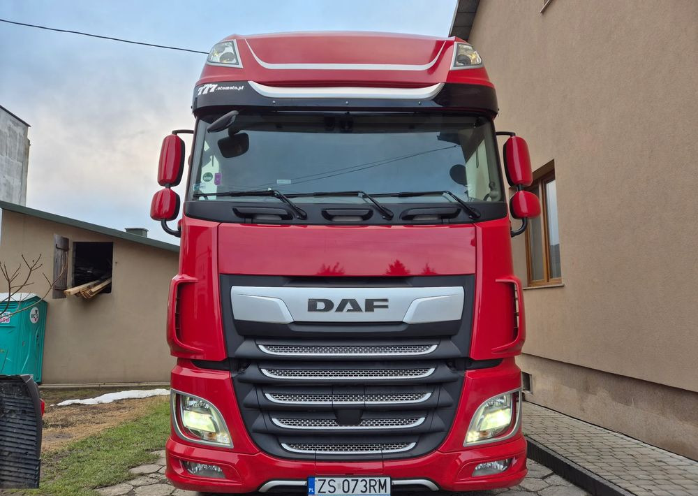 DAF ALUFELGI XF TOP1 366k km 2021 SSC TOP STANDARD / DUŻE KOTŁY / z Polski / jeden właściciel super zadbane 480 SERWISOWANE - Тягач: фото 4 DAF ALUFELGI XF TOP1 366k km 2021 SSC TOP STANDARD / DUŻE KOTŁY / z Polski / jeden właściciel super zadbane 480 SERWISOWANE - Тягач: фото 4