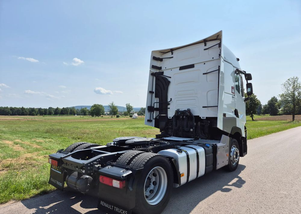 Renault HIGH GAMA T480 2019 SALON PL VIN: KD ! 13l STANDARD STANDARD / KLIMA POSTOJOWA / FULL OPCJA / T520 T440 / TOP STAN GAMA T - Тягач: фото 5 Renault HIGH GAMA T480 2019 SALON PL VIN: KD ! 13l STANDARD STANDARD / KLIMA POSTOJOWA / FULL OPCJA / T520 T440 / TOP STAN GAMA T - Тягач: фото 5