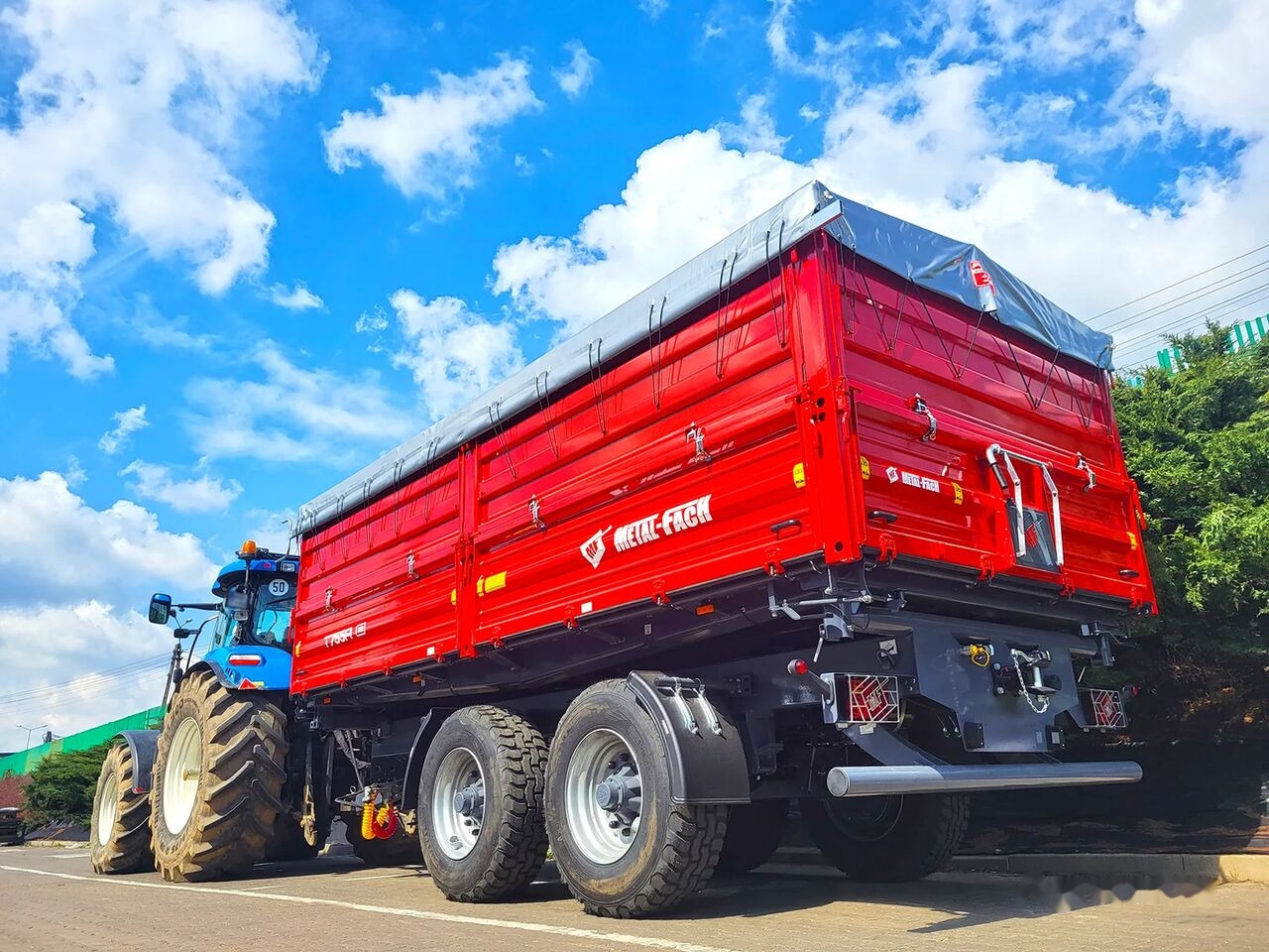Metal-Fach T755A - 14t Tandem - Сельскохозяйственный прицеп-самосвал: фото 4 Metal-Fach T755A - 14t Tandem - Сельскохозяйственный прицеп-самосвал: фото 4