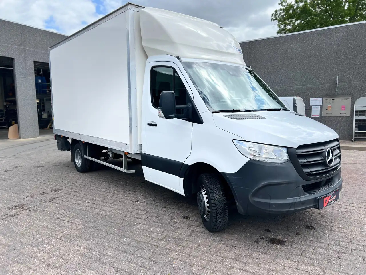 Mercedes-Benz Sprinter 515 KAST+LIFT + SPOILER (36.000ex) 2.300M - Малотоннажный фургон: фото 3 Mercedes-Benz Sprinter 515 KAST+LIFT + SPOILER (36.000ex) 2.300M - Малотоннажный фургон: фото 3