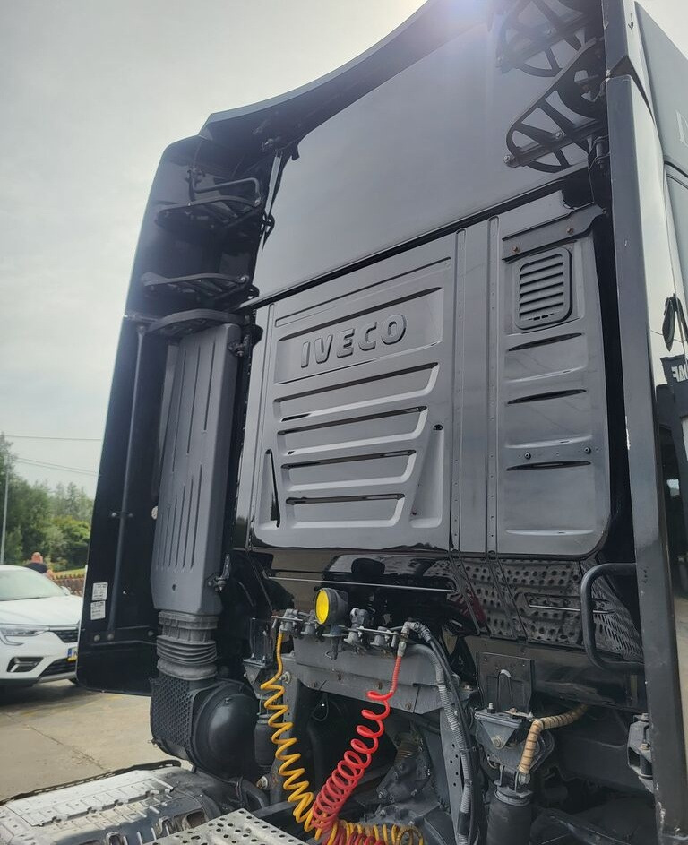 IVECO Stralis Hi-Way EEV 2017r. IVECO Iveco Stralis Hi-Way EEV 2017r. truck - Аэродинамика/ Спойлеры для Грузовиков: фото 4 IVECO Stralis Hi-Way EEV 2017r. IVECO Iveco Stralis Hi-Way EEV 2017r. truck - Аэродинамика/ Спойлеры для Грузовиков: фото 4