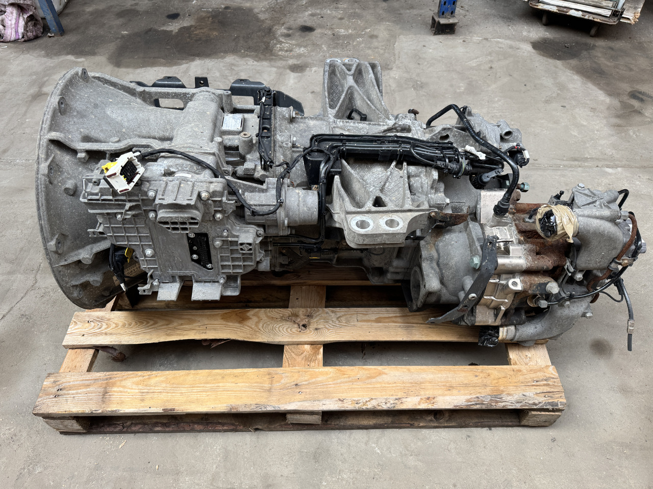 Mercedes-Benz Actros MP 4 G211-12 Mercedes-Benz Actros MP 4 truck - Коробка передач для Грузовиков: фото 1 Mercedes-Benz Actros MP 4 G211-12 Mercedes-Benz Actros MP 4 truck - Коробка передач для Грузовиков: фото 1