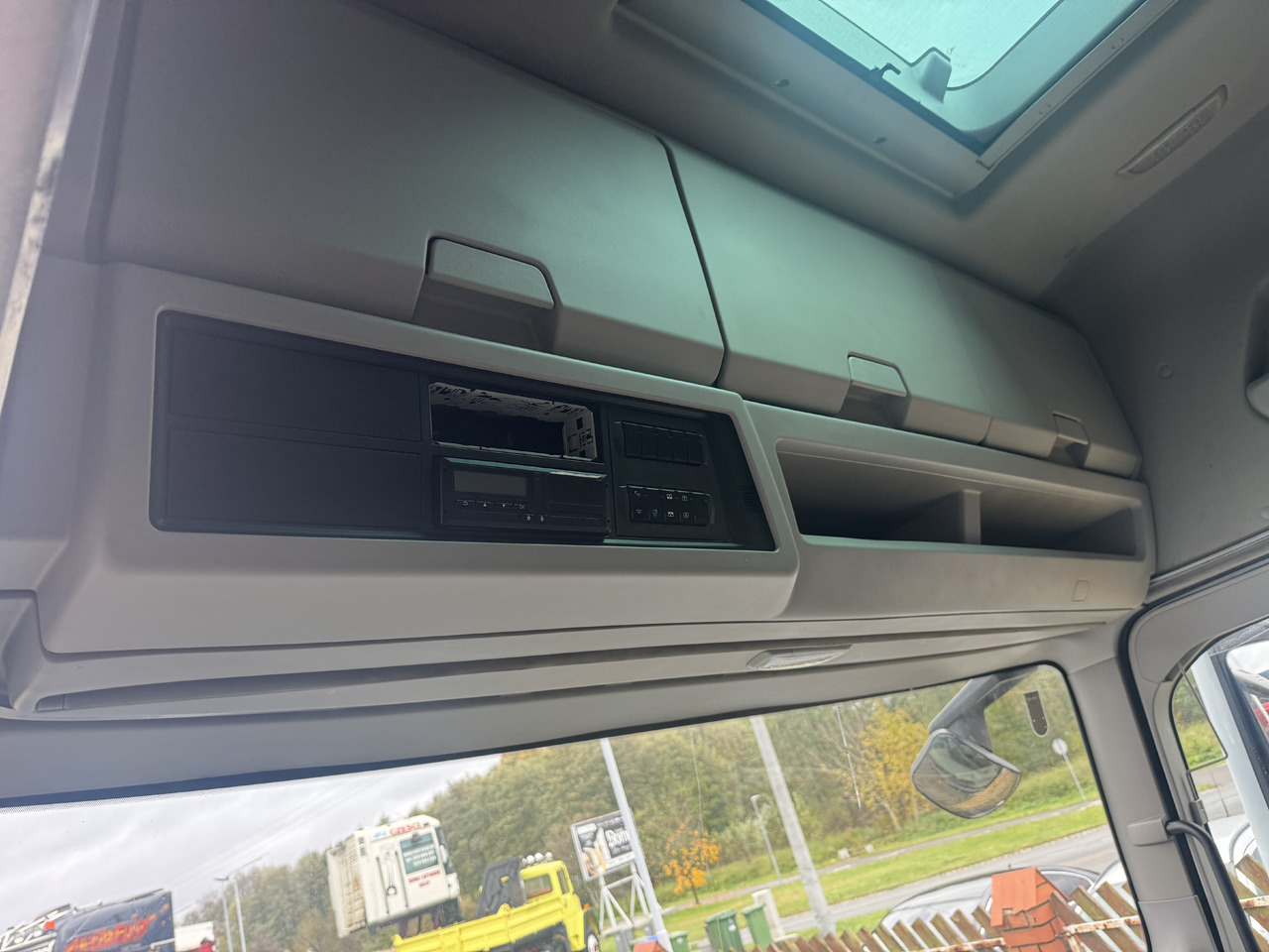 FORD F-Max 500 Trucks - Кабина и интерьер: фото 2 FORD F-Max 500 Trucks - Кабина и интерьер: фото 2