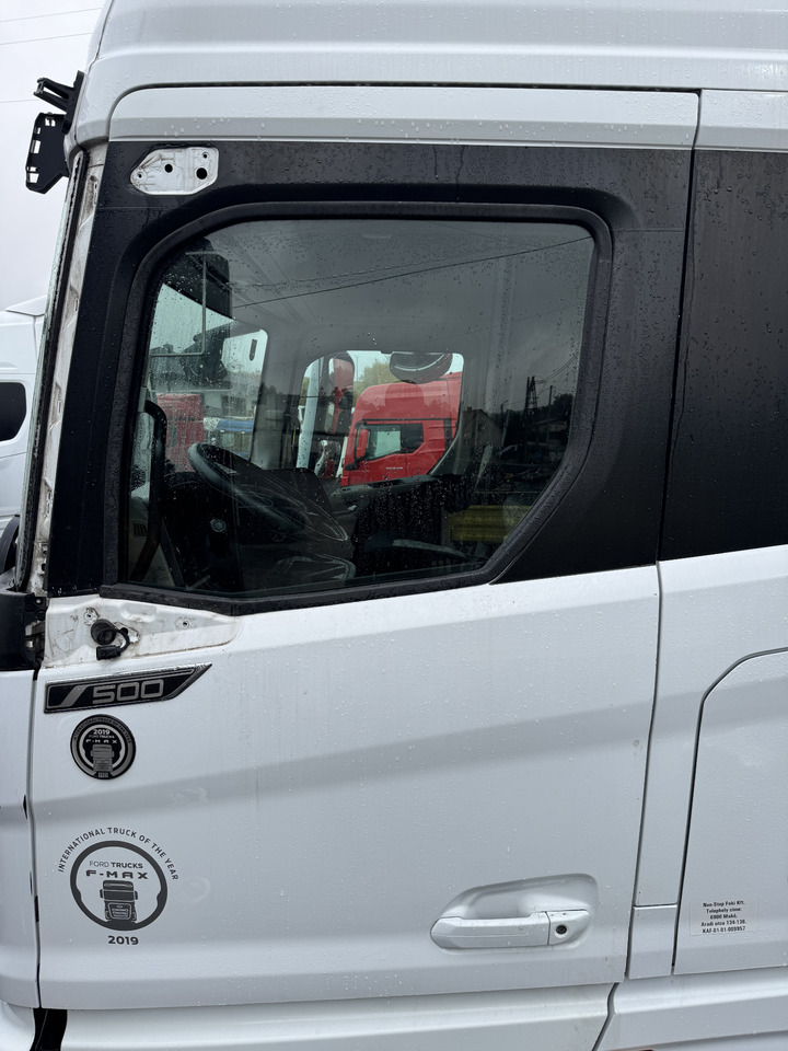 Ford F-Max 500 - Дверь и запчасти: фото 1 Ford F-Max 500 - Дверь и запчасти: фото 1