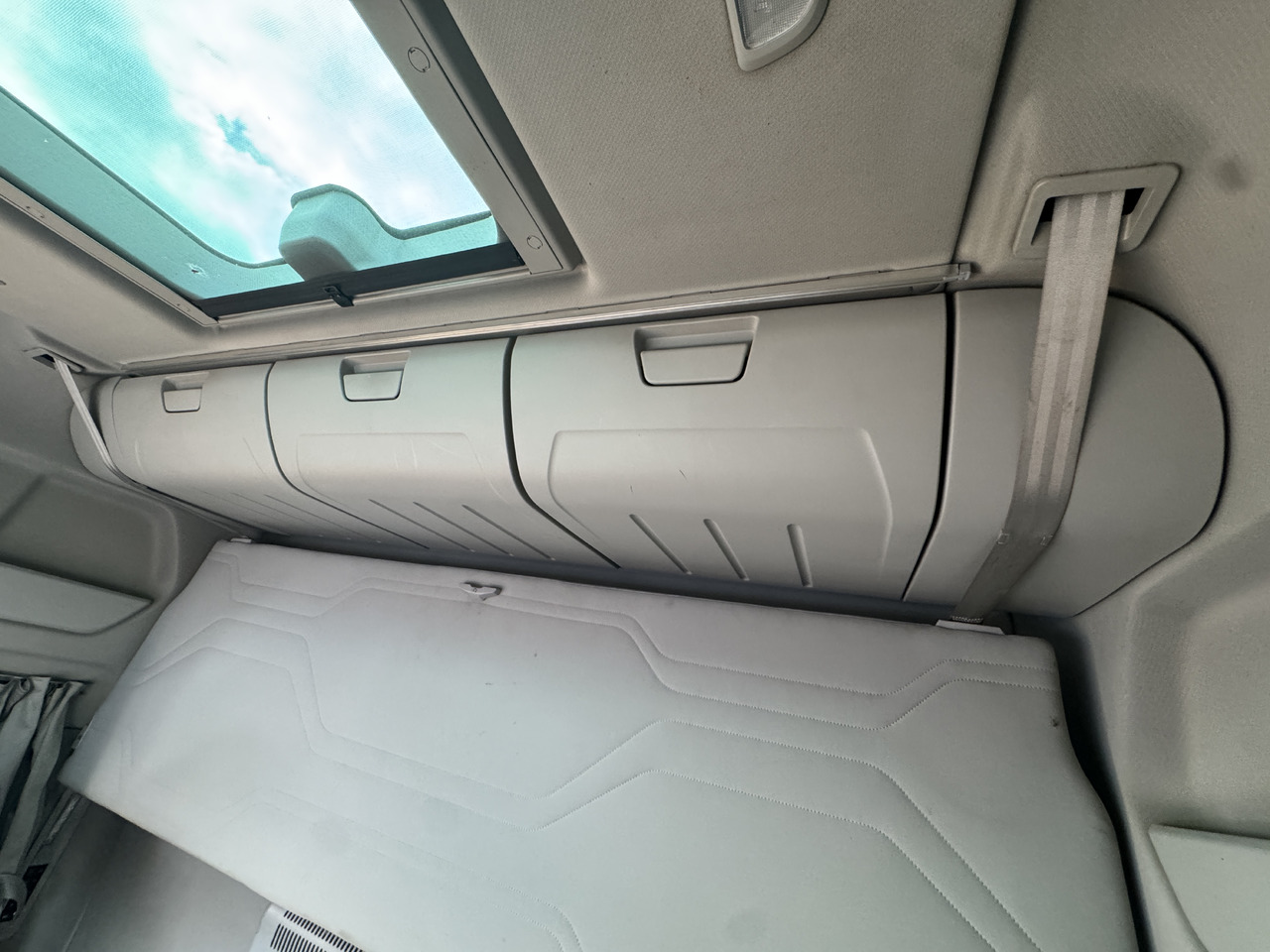 Ford F-Max 500 - Кабина и интерьер: фото 2 Ford F-Max 500 - Кабина и интерьер: фото 2