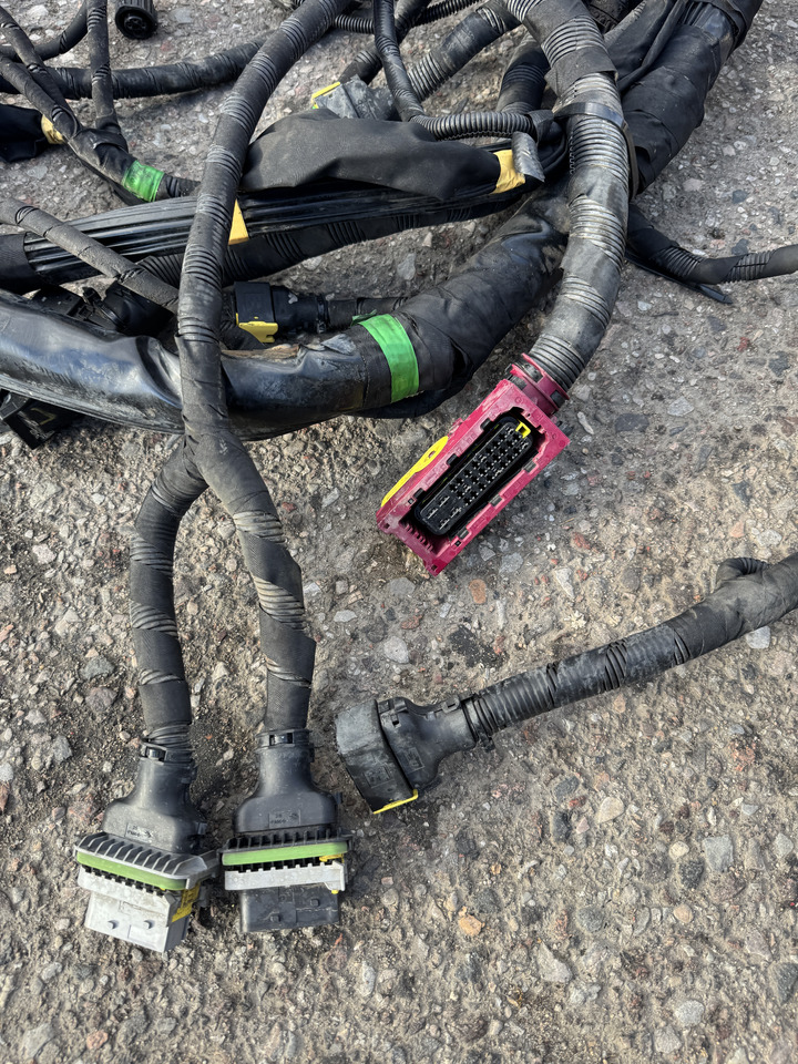 Ford F-Max - Электрическая система: фото 5 Ford F-Max - Электрическая система: фото 5