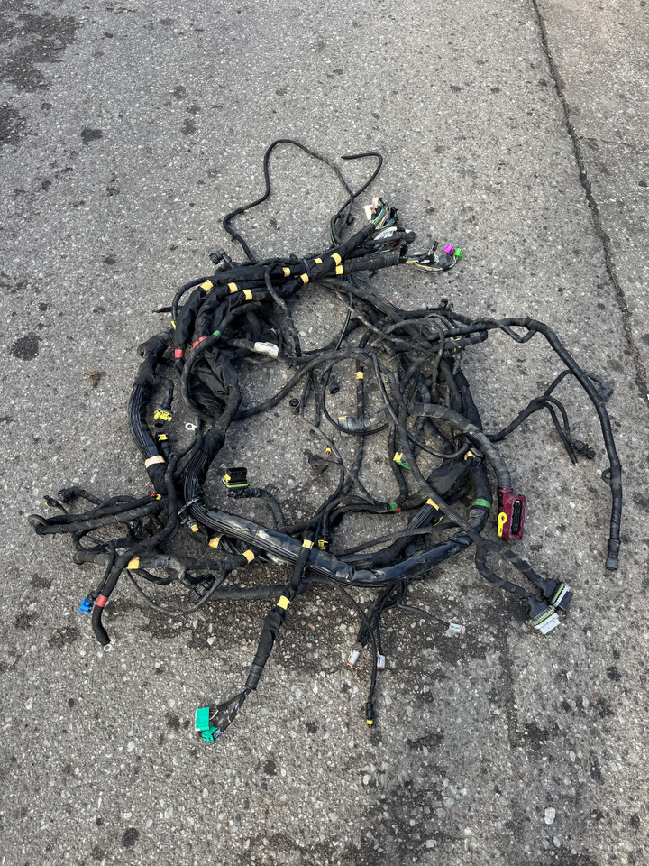 Ford F-Max - Электрическая система: фото 3 Ford F-Max - Электрическая система: фото 3