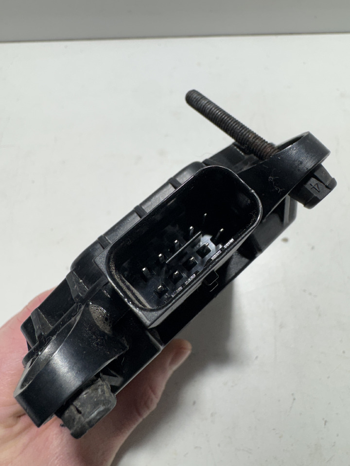 Ford F-Max - Электрическая система: фото 4 Ford F-Max - Электрическая система: фото 4