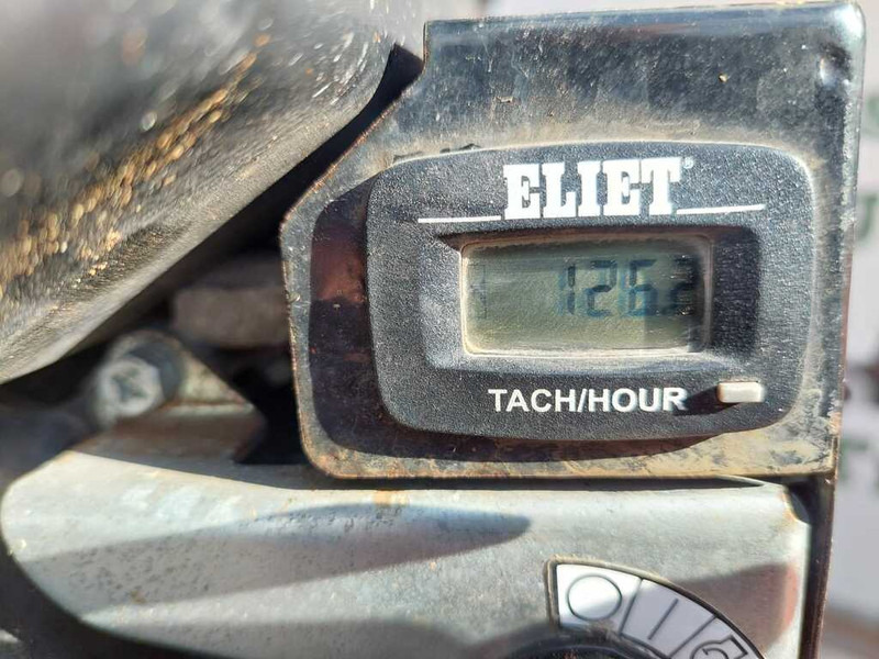 Eliet Prof 5 trailer - Измельчитель древесины: фото 5 Eliet Prof 5 trailer - Измельчитель древесины: фото 5