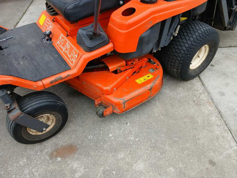 Kubota GZH 15 - Газонокосилка: фото 5 Kubota GZH 15 - Газонокосилка: фото 5