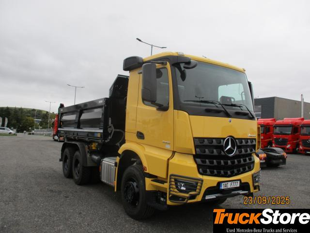 Mercedes-Benz Arocs 3351 K - Самосвал: фото 2 Mercedes-Benz Arocs 3351 K - Самосвал: фото 2