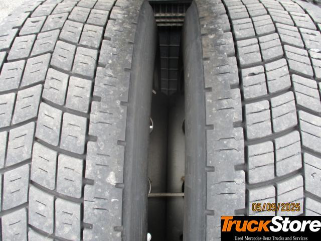 Тягач Mercedes-Benz Actros 1845 LS nRL: фото 8 Тягач Mercedes-Benz Actros 1845 LS nRL: фото 8