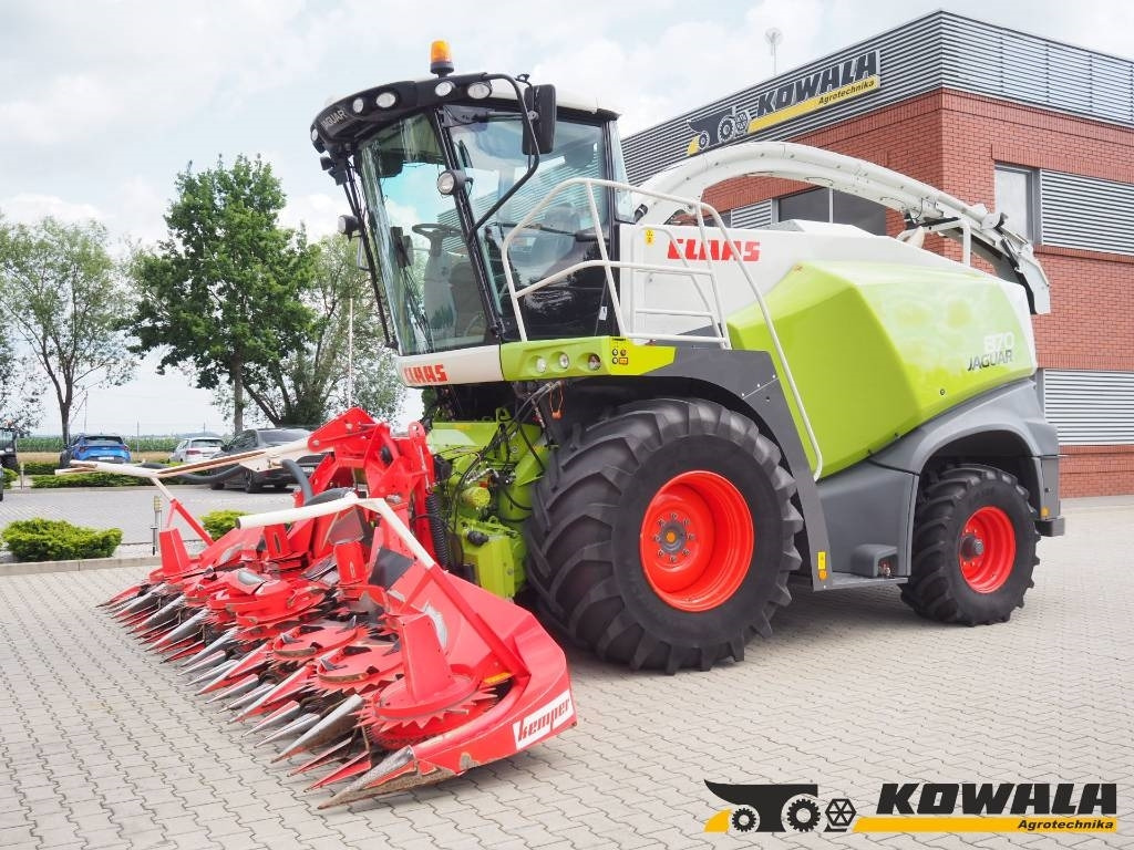 Claas Jaguar 870 + Kemper 360 Plus - Кормоуборочный комбайн: фото 1 Claas Jaguar 870 + Kemper 360 Plus - Кормоуборочный комбайн: фото 1